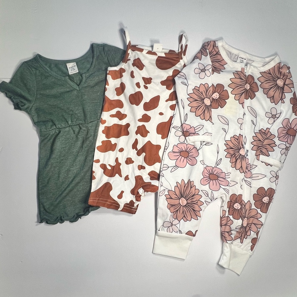 3 Baby Girl Outfits - mixed sizes